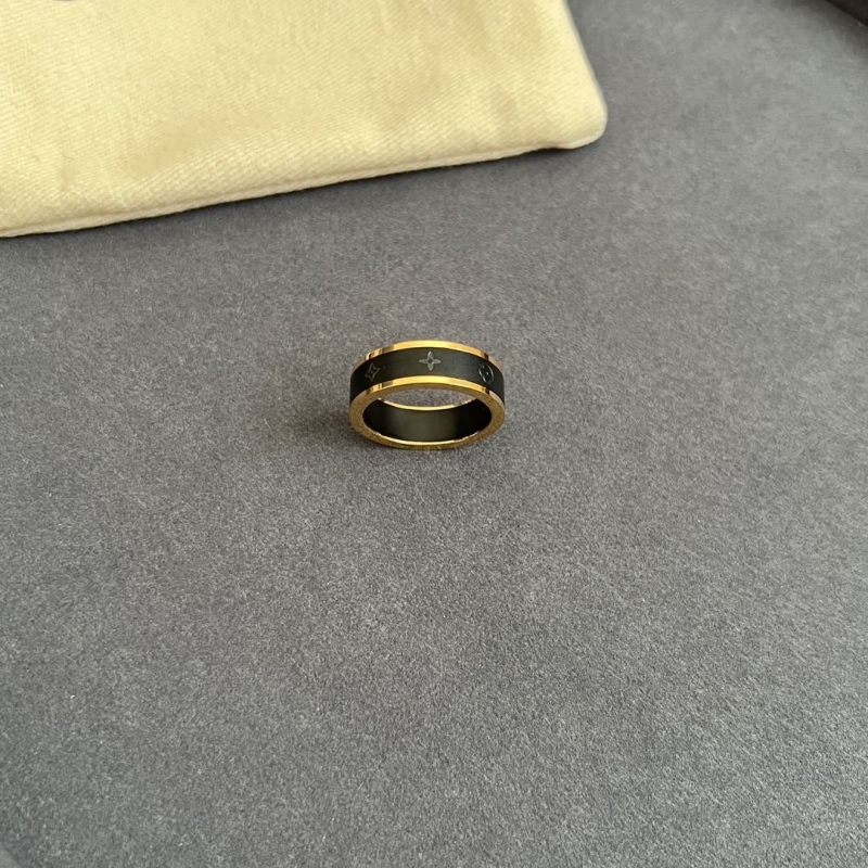 LV Rings